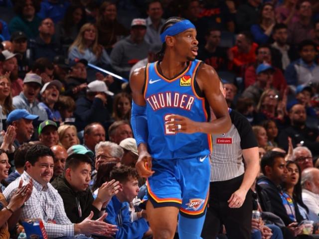 1709962906032063519.png 赛季47次30+待超KD纪录 新一代雷神已然降世